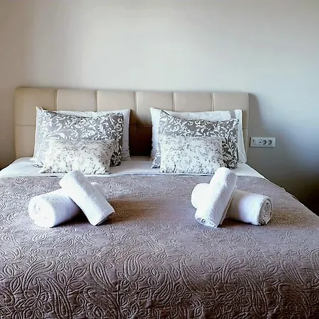 Luxurious Flat With Sea View & Private * Ligaria (Crete)