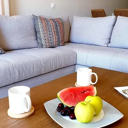 Luxurious Flat With Sea View & Private Appartement
